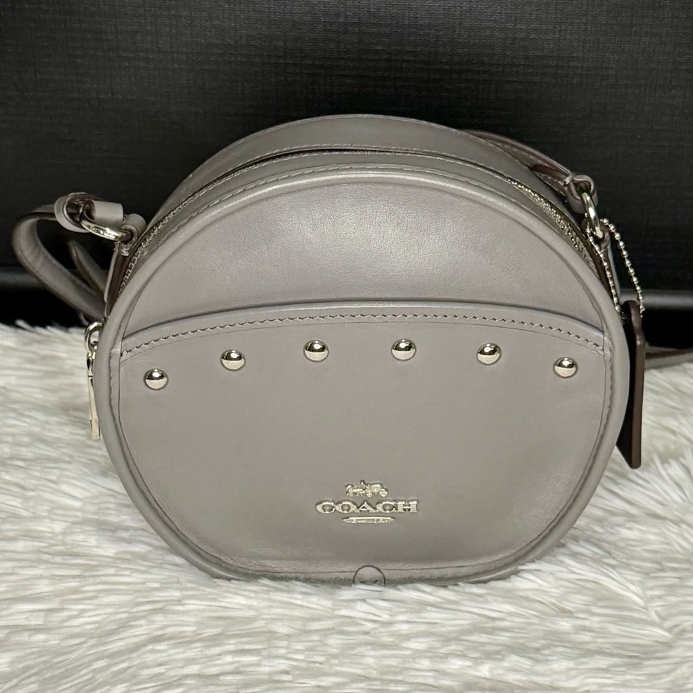 Coach Grey Canteen with Rivets, F39752